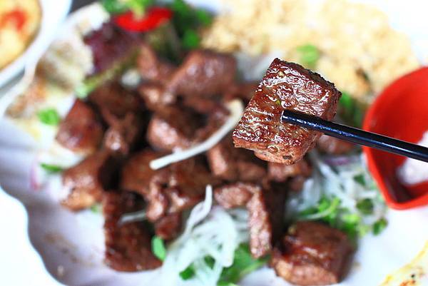 【台北美食】南海漁村-超過數十年的老店！吃了會讓人回味的超大份量炒熱美食