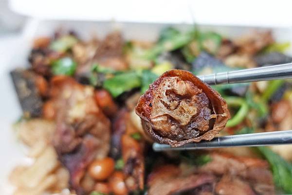 【桃園八德美食】邊境烤鴨-每日新鮮現烤限量烤鴨，晚來就吃不到!!