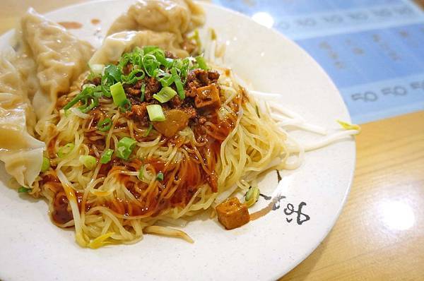 萬華在地人推薦好吃的美食、小吃、餐廳-懶人包