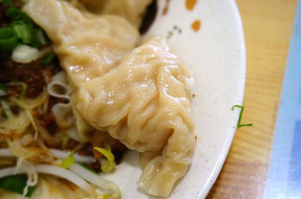 【台北美食】海天香餃-在地人極力推薦美味的雲吞撈麵