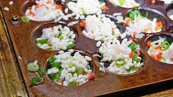 【台北美食】花匠章魚燒-會牽絲的爆漿章魚燒 【台北美食】花匠章魚燒-會牽絲的爆漿章魚燒