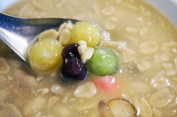 【台北美食】水龜伯古早味-網路上評價超高的超強店家