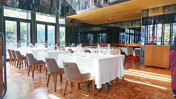 【台北美食】TK SEAFOOD & STEAK-獨特風味！14天乾式熟成櫻桃鴨胸