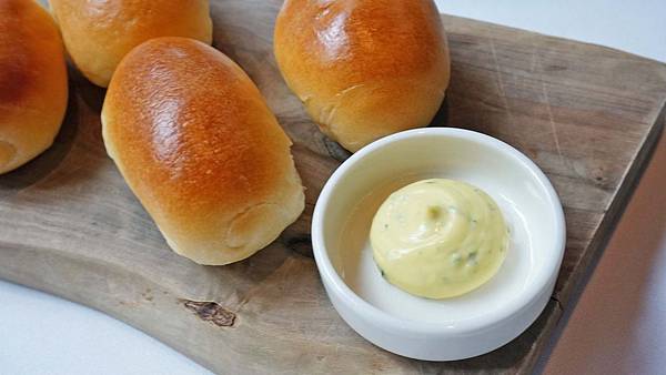 【台北美食】TK SEAFOOD & STEAK-獨特風味！14天乾式熟成櫻桃鴨胸