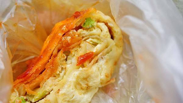 【台北美食】大四方蛋餅-排隊從來沒有斷過的超強美食店家 【台北美食】大四方蛋餅-排隊從來沒有斷過的超強美食店家