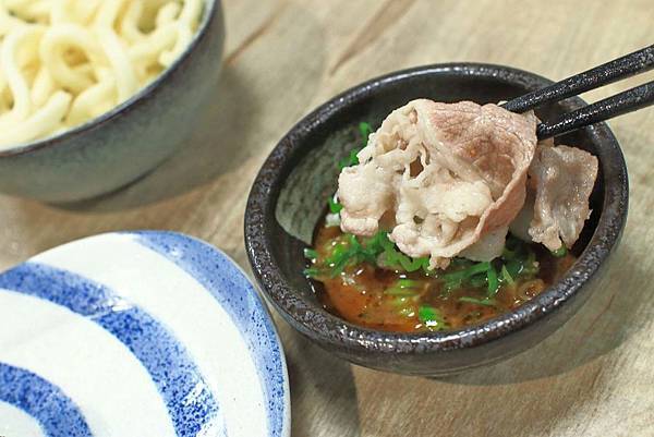 【新竹美食】Umi火鍋水產直賣所-活體龍蝦、鮑魚、貝類海鮮，新鮮海產美味讓你吃的到