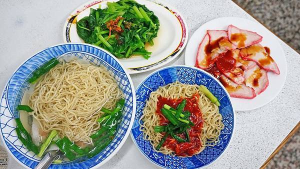 【台北美食】意麵王-80年老字號美食小吃店 【台北美食】意麵王-80年老字號美食小吃店