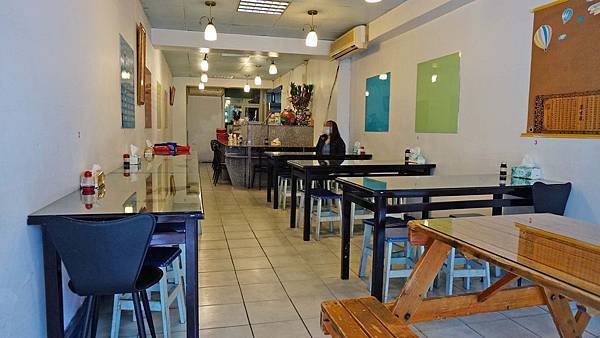 【台北美食】築地平價日式料理-捷運站旁超級便宜的生魚片丼飯