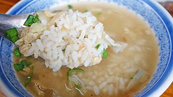 【台北美食】大稻埕米粉湯-隱藏在巷弄裡的隱藏版米粉湯