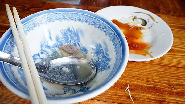 【台北美食】大稻埕米粉湯-隱藏在巷弄裡的隱藏版米粉湯