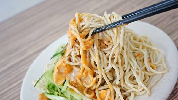 【台北美食】林家涼麵-別的地方吃不到的咖哩涼麵