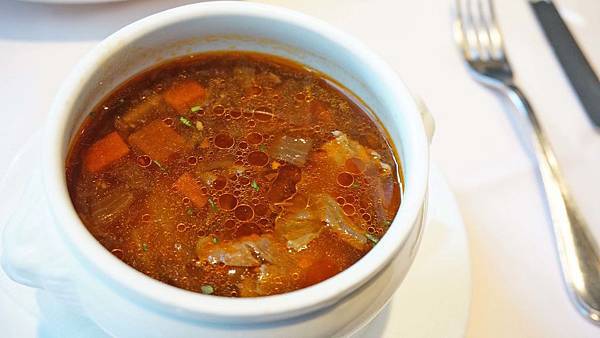 【台北美食】雅室牛排-全台北CP值最高的商業午餐高級牛排館