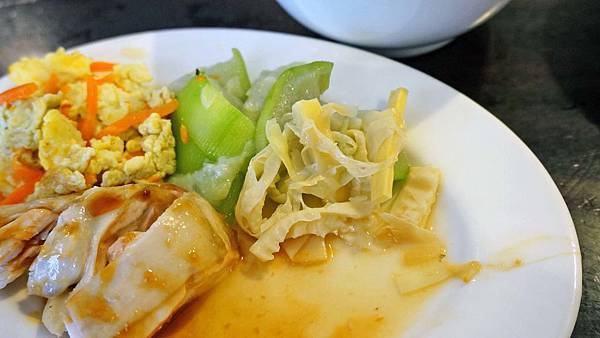 【中和美食】月星擔仔麵土雞肉-便宜又美味的土雞肉飯 【中和美食】月星擔仔麵土雞肉-便宜又美味的土雞肉飯