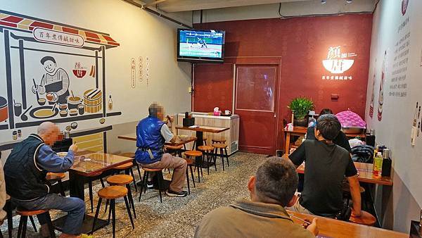 【台北美食】顏加唐麵線-饒河夜市附近極力推薦的美食小吃店