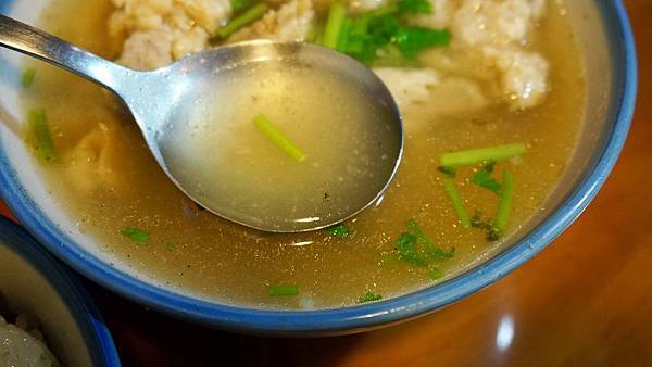 【台北美食】顏加唐麵線-饒河夜市附近極力推薦的美食小吃店