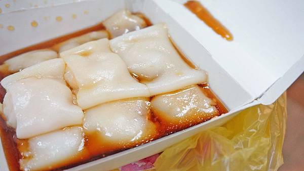 【台北美食】心心港式腸粉-夜市裡超人氣排隊美食 【台北美食】心心港式腸粉-夜市裡超人氣排隊美食