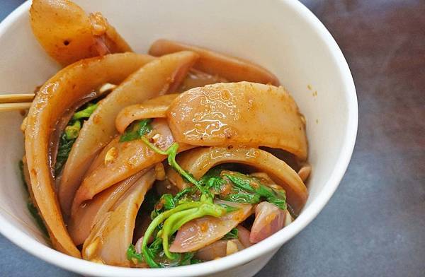 【台北美食】侏儸紀醬汁魷魚-饒河夜市裡超強排隊美食店家 【台北美食】侏儸紀醬汁魷魚-饒河夜市裡超強排隊美食店家