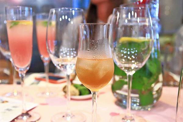 【台北景點】桂冠窩廚房-全台唯一室內賞櫻花親子旅遊景點