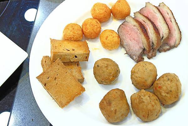 【台北景點】桂冠窩廚房-全台唯一室內賞櫻花親子旅遊景點