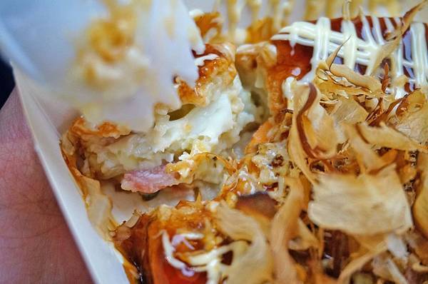 【台北美食】福島屋圓圓燒-饒河夜市裡大排長龍的必吃美食名店之一