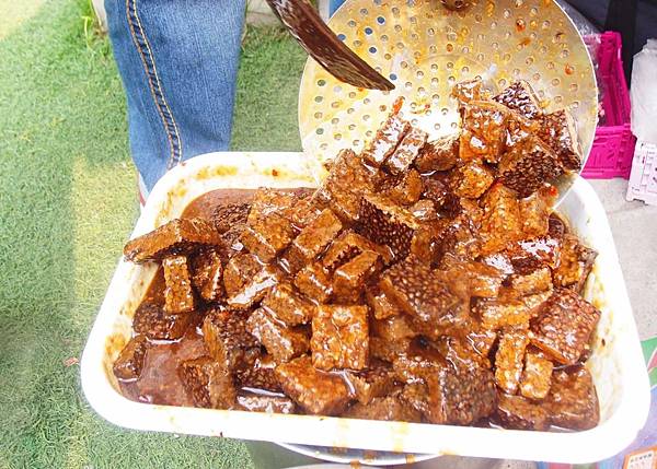 【台中美食】審計新村gai aa Lobi麻辣滷味-保證吃完還吮指回味!