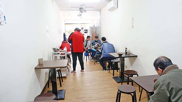 【淡水美食】新春大腸蚵仔麵線-湯頭鮮美的蚵仔麵線店