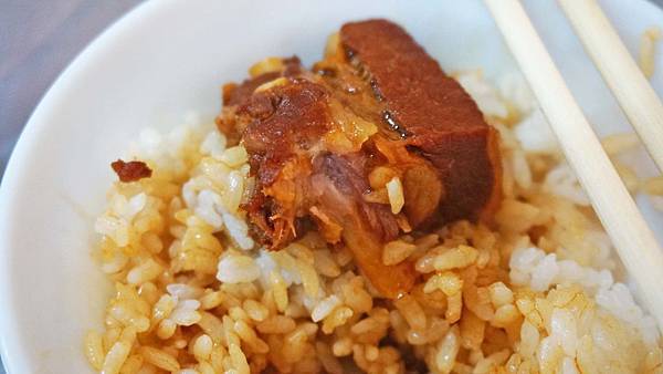 【新竹美食】員林江爌肉飯-沒有招牌內行人才知道的爆美味小吃店