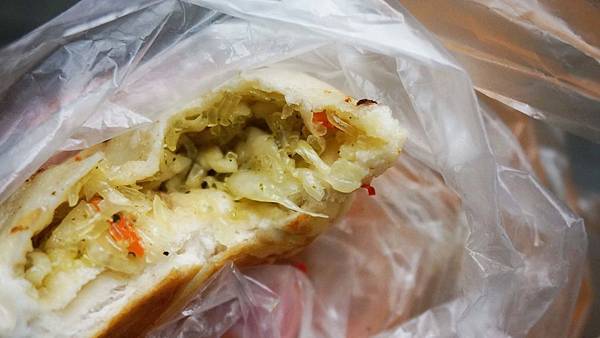 【台北美食】上頂皇家素食水煎包-網路評價還不錯的水煎包美食