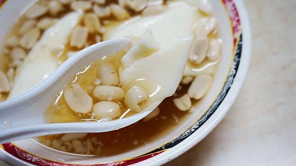 【台北美食】江記東門豆花-隱藏在非常狹小巷弄裡的超強美食