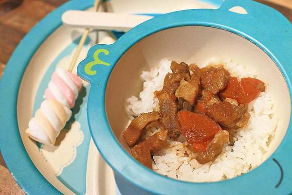 【三重美食】原燒O-NiKU三重龍門店-不到千元吃好肉，多重DIY吃法變化無窮