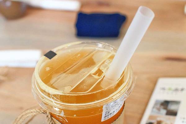 【台中美食】吃茶三千-顛覆你對茶館的印象！品茶、喝茶、做茶及全台第一座室內茶園創新茶館