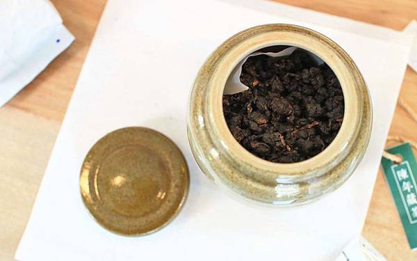 【台中美食】吃茶三千-顛覆你對茶館的印象！品茶、喝茶、做茶及全台第一座室內茶園創新茶館