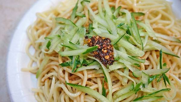 【台北美食】高家涼麵-忠孝復興捷運站附近的巷弄銅板美食 【台北美食】高家涼麵-忠孝復興捷運站附近的巷弄銅板美食