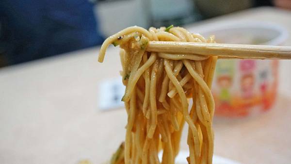 【台北美食】高家涼麵-忠孝復興捷運站附近的巷弄銅板美食 【台北美食】高家涼麵-忠孝復興捷運站附近的巷弄銅板美食