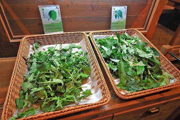 【林口美食】夏部Shabu壽喜燒-699元澳洲和牛、伊比利豬無限量只到飽！