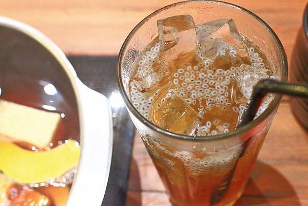 【林口美食】夏部Shabu壽喜燒-699元澳洲和牛、伊比利豬無限量只到飽！