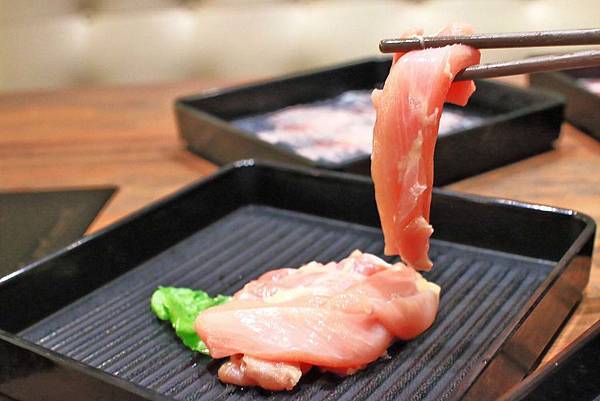 【林口美食】夏部Shabu壽喜燒-699元澳洲和牛、伊比利豬無限量只到飽！