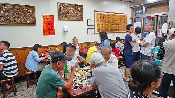 【台北美食】闔家小吃-附近居民都極力推薦的美食小吃店