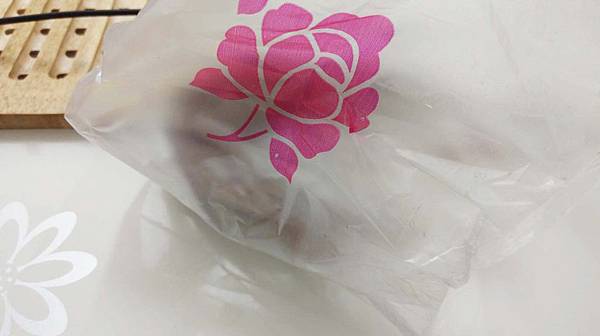 【蘆洲美食】無名路邊紅豆湯-同樣價格卻是5倍以上份量的爆誇張美食！