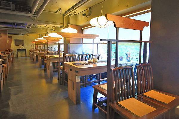 【台北美食】問鼎麻辣鍋養生鍋-吃的到令人回味無窮的美國冷藏肋眼麻辣火鍋店