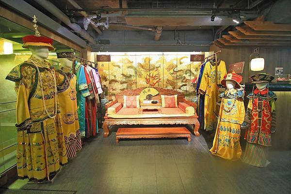 【台北美食】問鼎麻辣鍋養生鍋-吃的到令人回味無窮的美國冷藏肋眼麻辣火鍋店