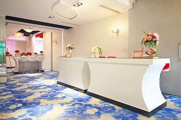 【內湖美食】88號樂章婚宴會館-有如花海般夢幻的婚宴場地，令人著迷的環境氛圍