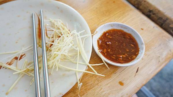 【台北美食】齒留香小籠包-皮薄餡多的美味小籠包