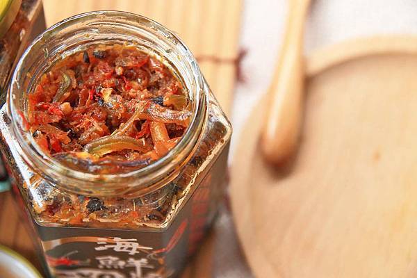 【宅配美食】Just eat it 就嗜吃-百搭神醬，不論是拌飯、沾醬、料理都非常適合的超強XO海鮮醬