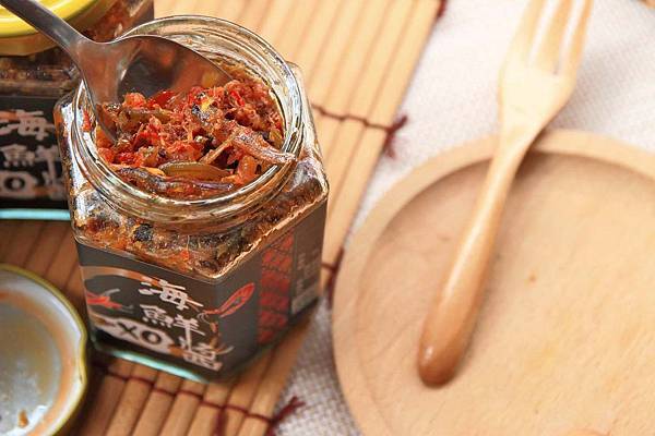 【宅配美食】Just eat it 就嗜吃-百搭神醬，不論是拌飯、沾醬、料理都非常適合的超強XO海鮮醬