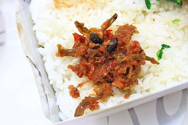 【宅配美食】Just eat it 就嗜吃-百搭神醬，不論是拌飯、沾醬、料理都非常適合的超強XO海鮮醬