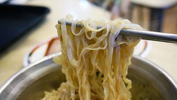 【台北美食】阿妹麵店-好吃又美味的平民小吃店