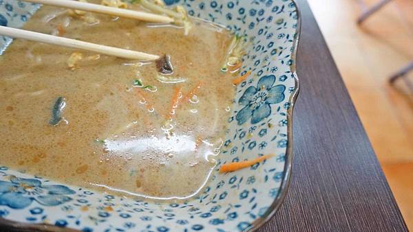 【台北美食】三郎皮蛋涼麵-別的地方吃不到的皮蛋口味特製涼麵