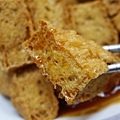 【台北美食】同心大腸蚵仔麵線-炸到裡外都是酥脆的美味臭豆腐