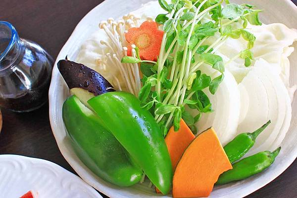 【沖繩美食】燒肉美菈-沖繩必吃在地特色食材！高檔石垣和牛與阿古豬的美味燒肉店